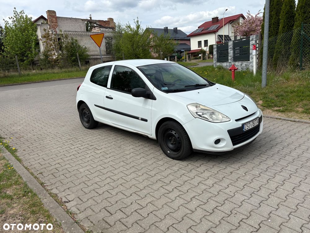 Renault Clio 1.5 dCi Tech Run - 8