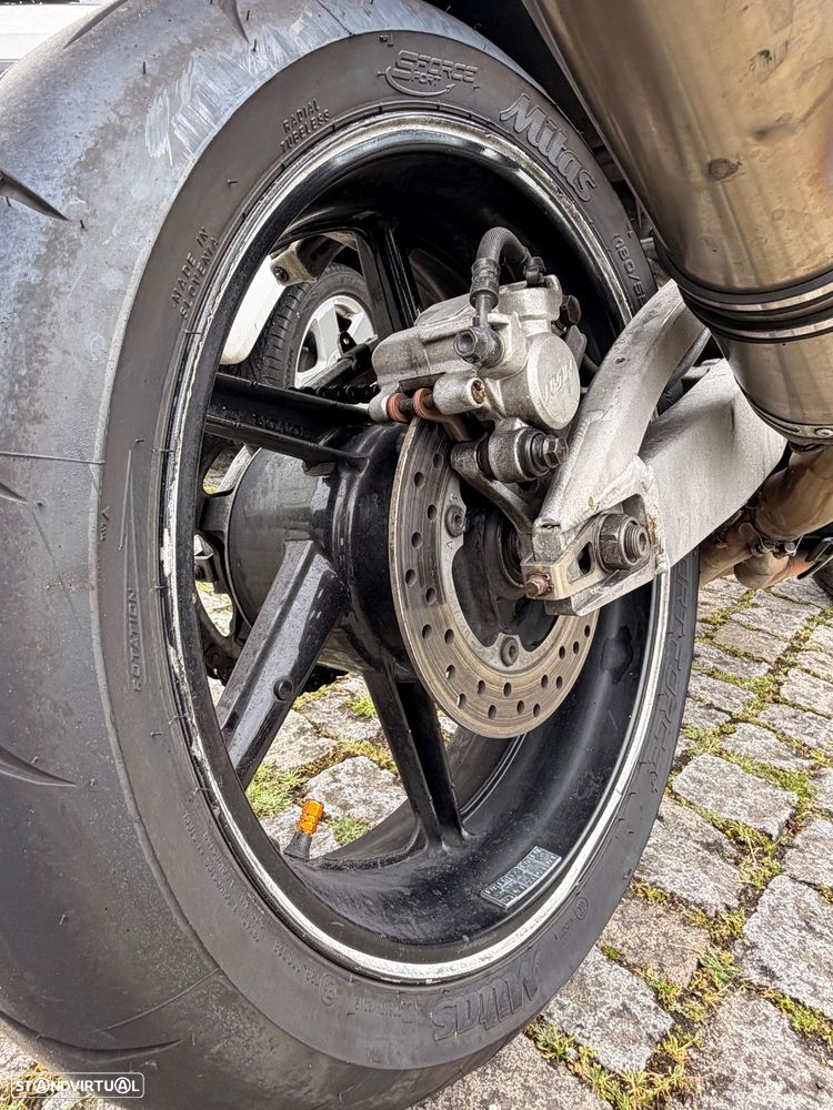 Honda CBR - 9