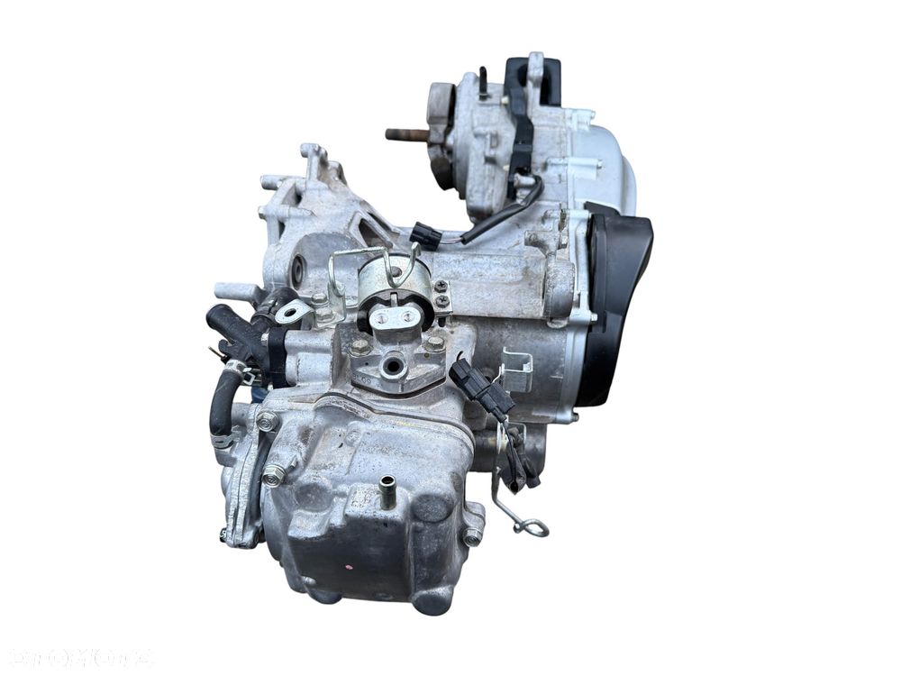 Silnik Honda PCX 125  10-13  Mocowanie górne - 5