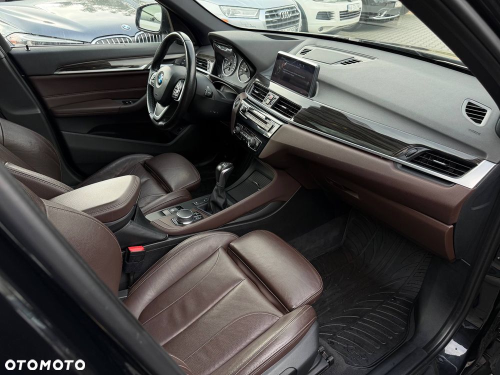 BMW X1 - 24