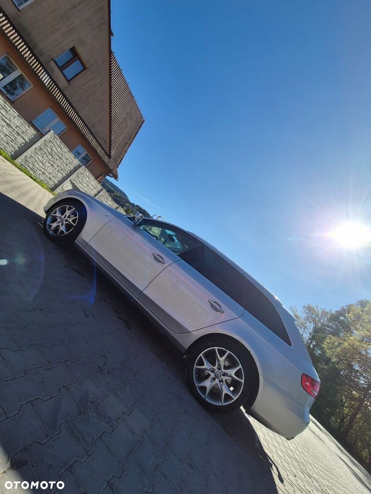Audi A4 Avant 2.0 TDI Quattro - 10