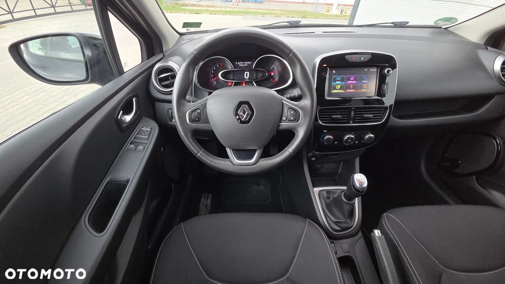 Renault Clio 1.2 16V Limited - 24