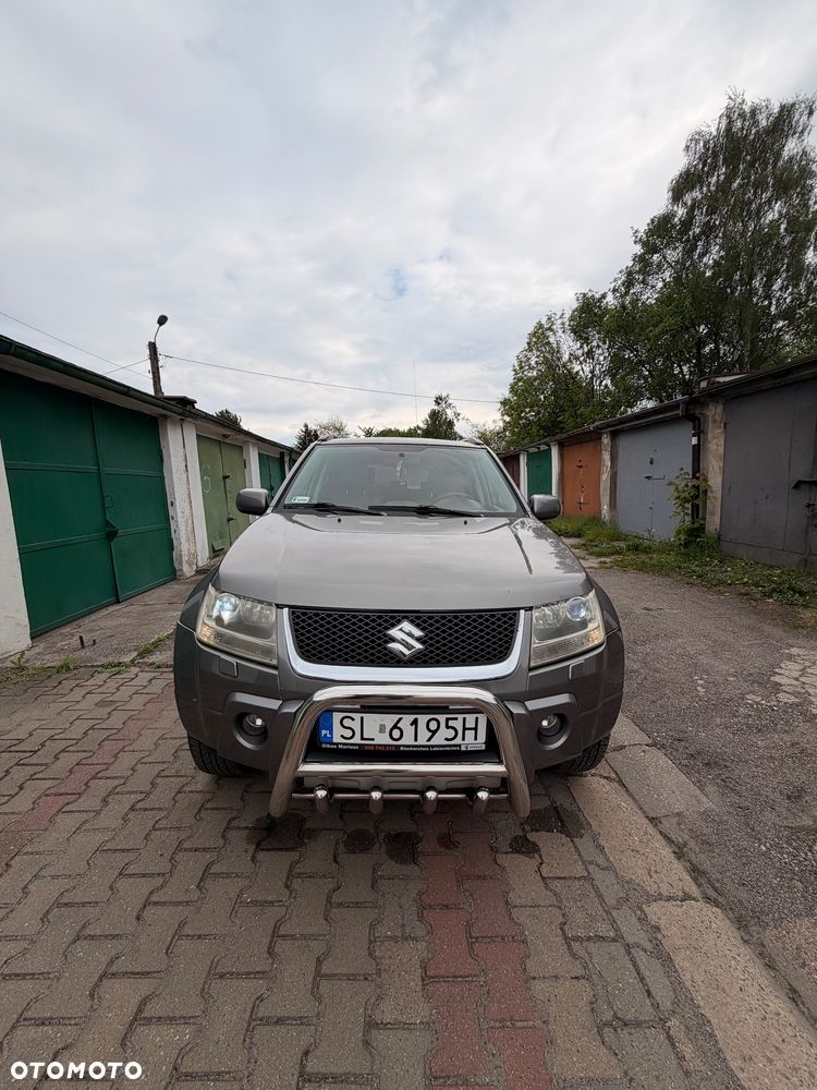 Suzuki Grand Vitara 2.0 De luxe - 3