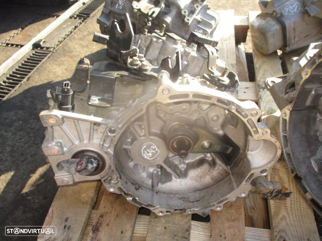 Caixa Velocidades S71767  TC65 KIA PRO CEE D 1  PHASE 1  2008 1.6 CRDI 115CV 3P PRETO DIESEL 5V
