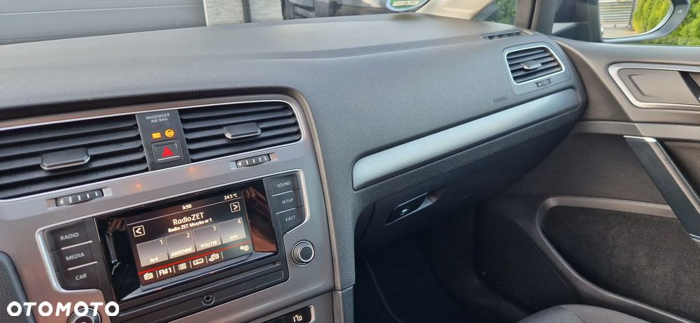 Volkswagen Golf 1.6 TDI BlueMotion Technology Lounge - 32