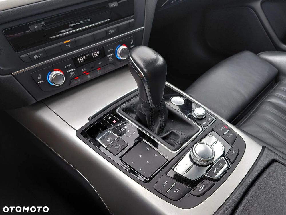 Audi A6 Avant 2.0 TDI Ultra S tronic - 31