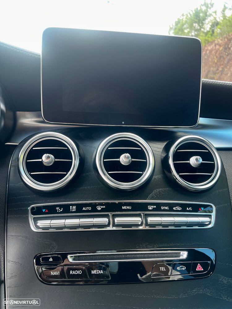 Mercedes-Benz GLC 250 d AMG Line 4-Matic - 22