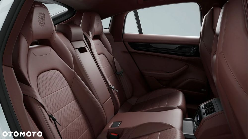 Porsche Panamera 4 - 6