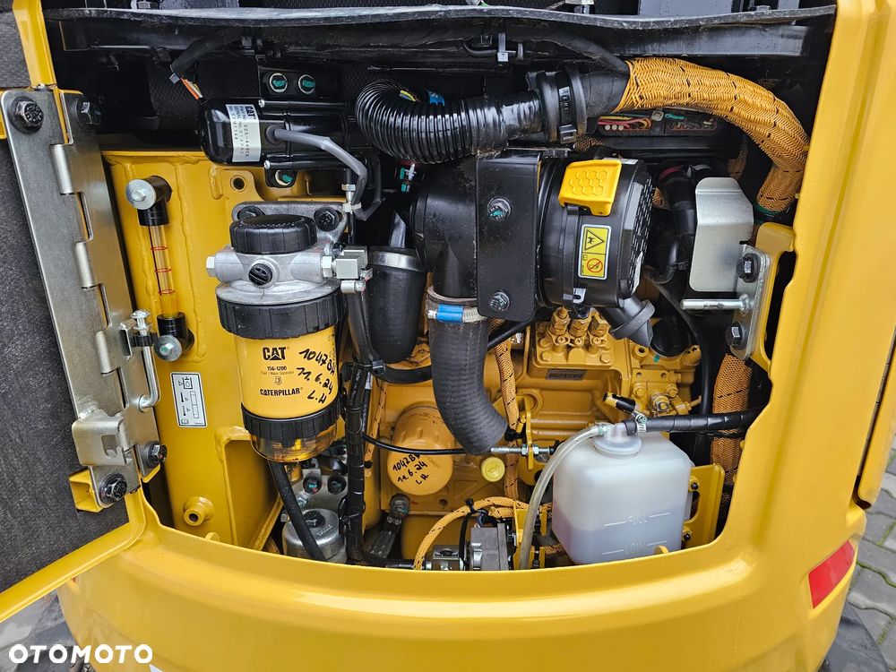 Caterpillar 301.8 05A - 18