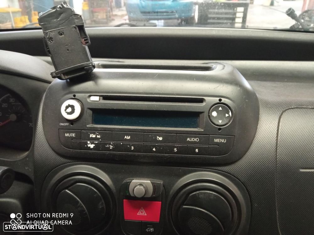 SISTEMA DE ÁUDIO RÁDIO CD FIAT III FIORINO 225 - 1