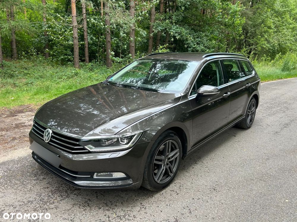 Volkswagen Passat 1.6 TDI BMT Comfortline - 1
