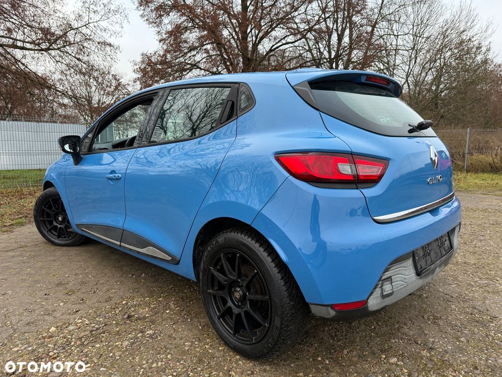 Renault Clio TCe 90 Paris - 5