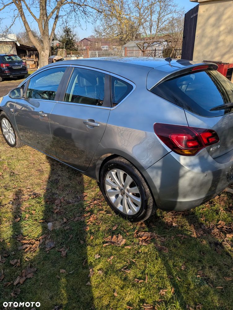 Opel Astra 1.7 CDTI DPF Design Edition - 15