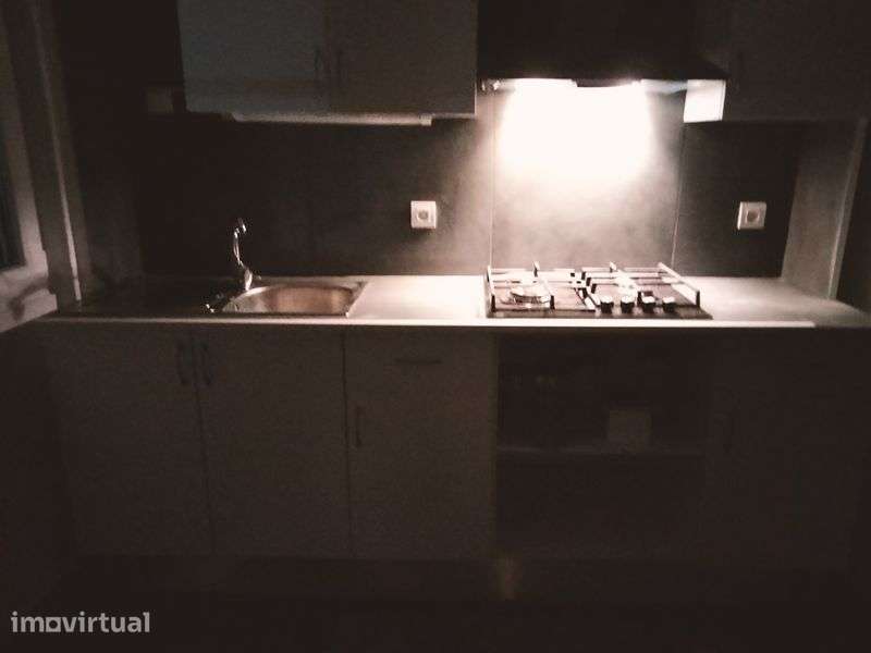 Arrenda-se T0 no centro da Maia a estrear - Grande imagem: 4/10