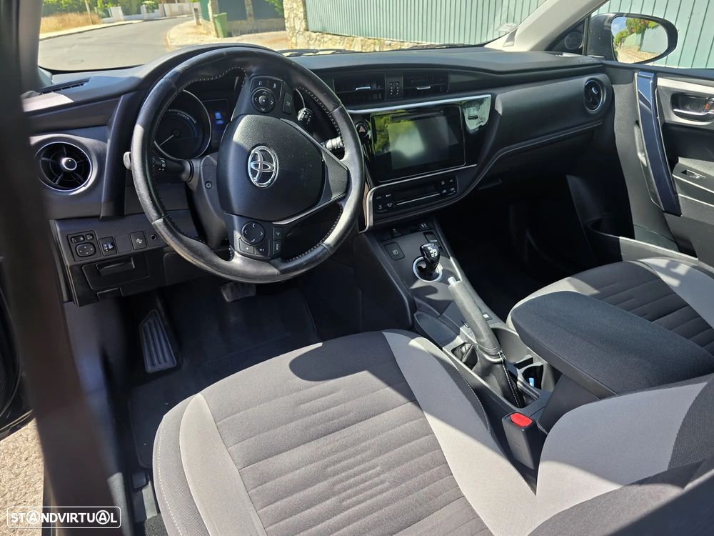 Toyota Auris 1.8 HSD Comfort+J17+Navi - 10