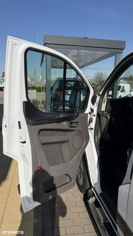Ford Transit - 22