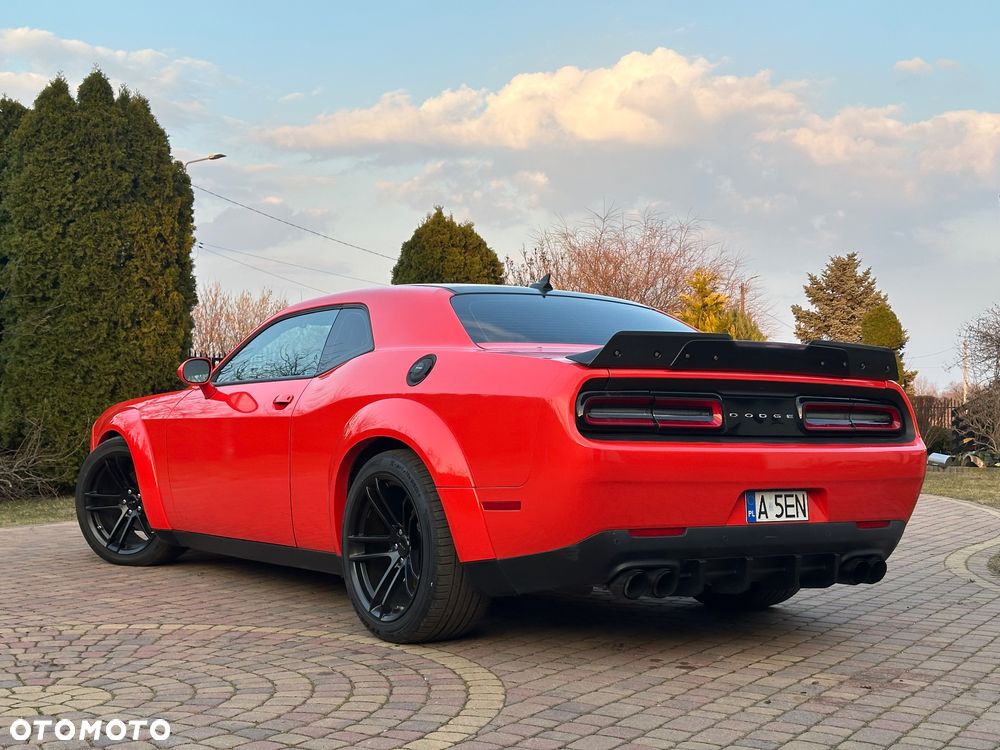 Dodge Challenger 6.4 Scat Pack - 7