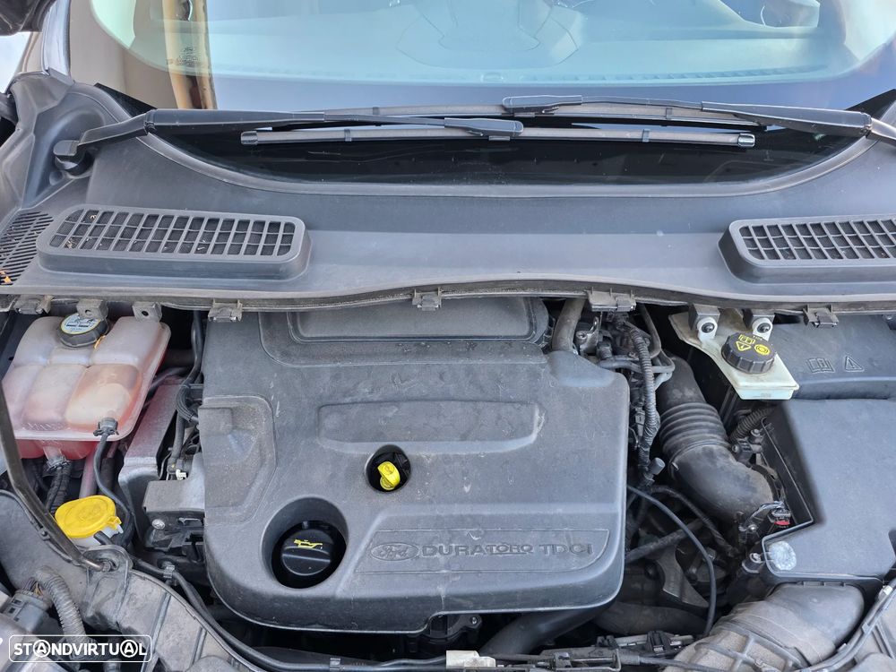 Ford Kuga 2.0 TDCi Titanium - 34