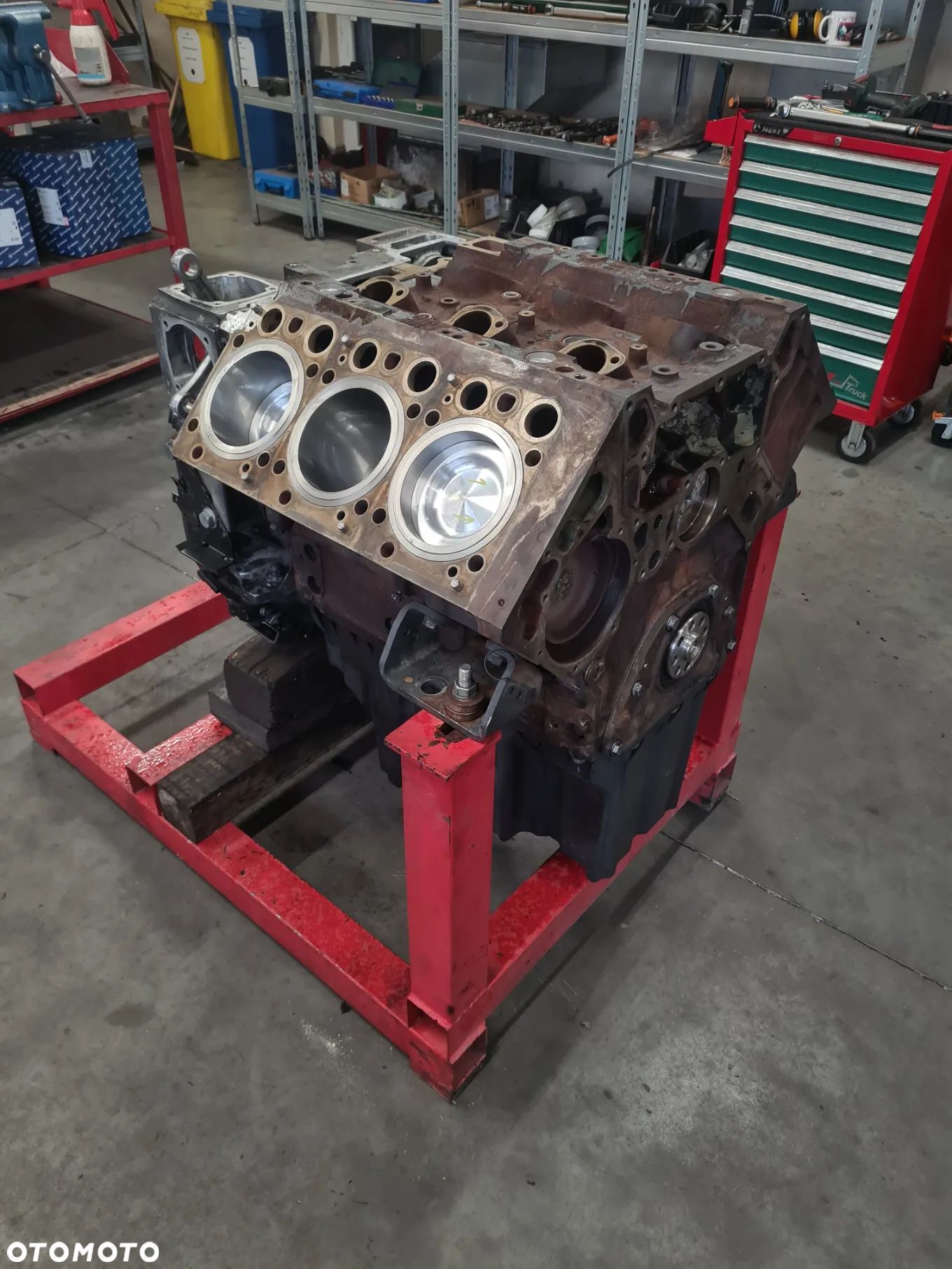 Słupek Shortblock Mercedes Actros mp2/3 V6 OM501 OM541 - 1