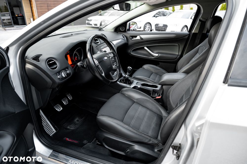 Ford Mondeo 2.0 TDCi Trend - 17