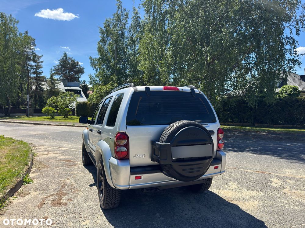 Jeep Cherokee 3.7 Limited - 17