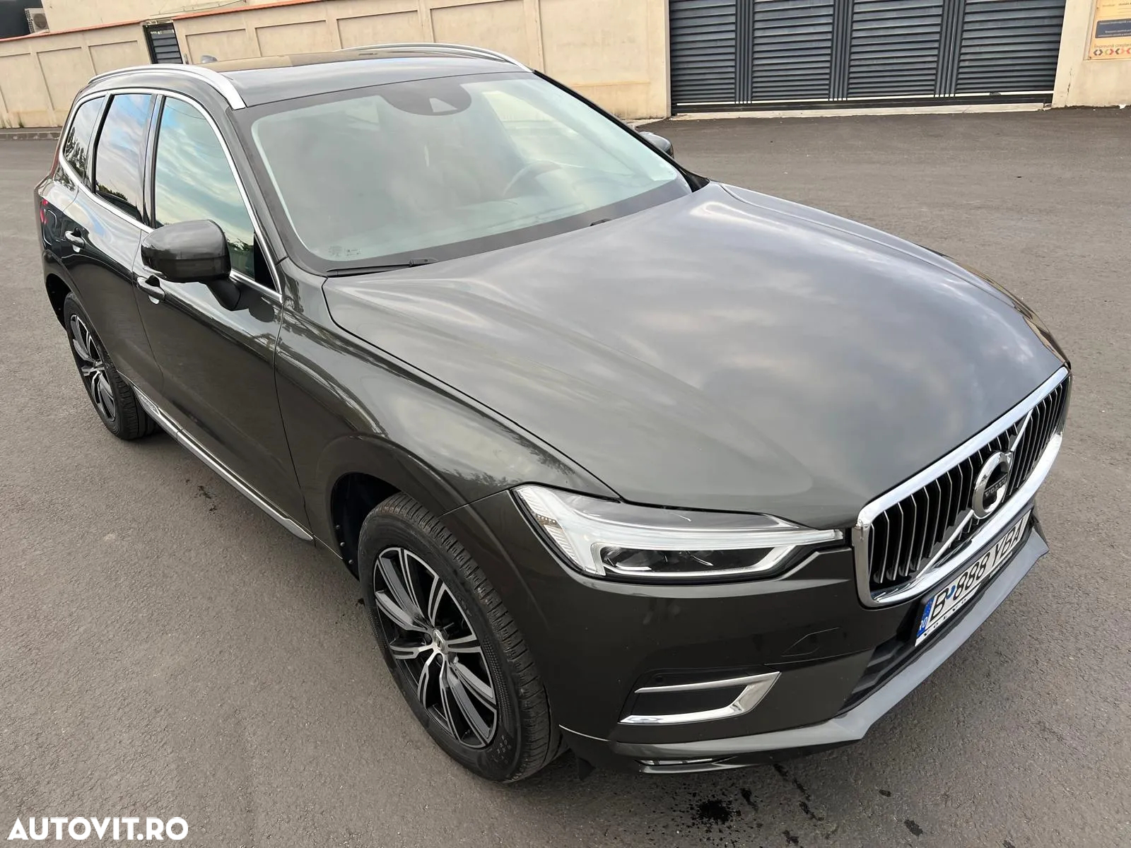 Volvo XC 60 B4 MHEV AWD Inscription - 4