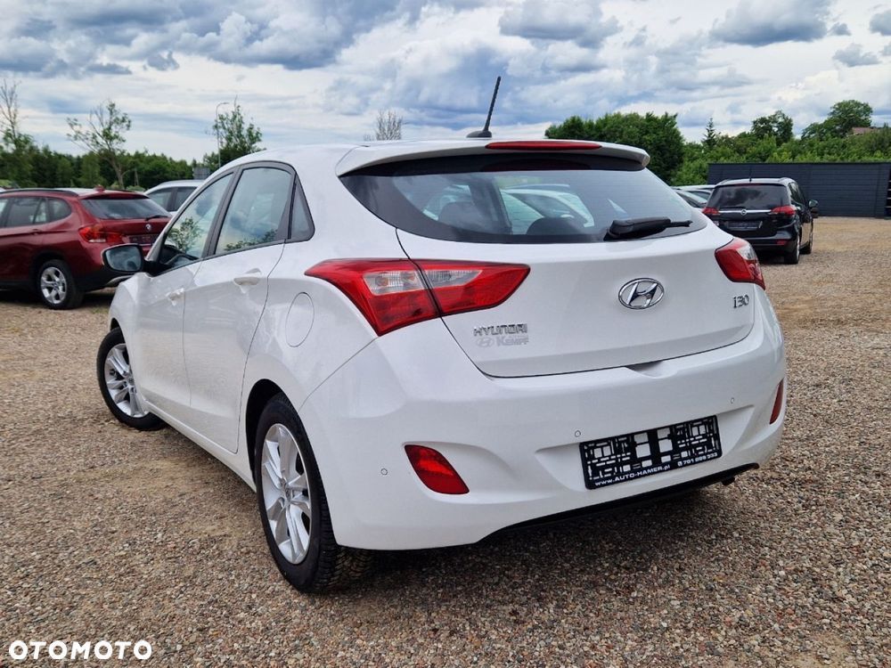 Hyundai i30 1.4 Premium - 25