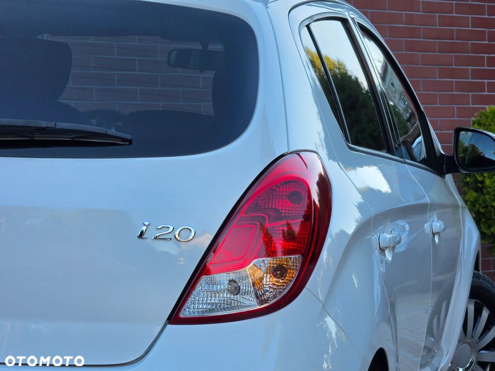Hyundai i20 blue 1.2 Advantage+ - 20