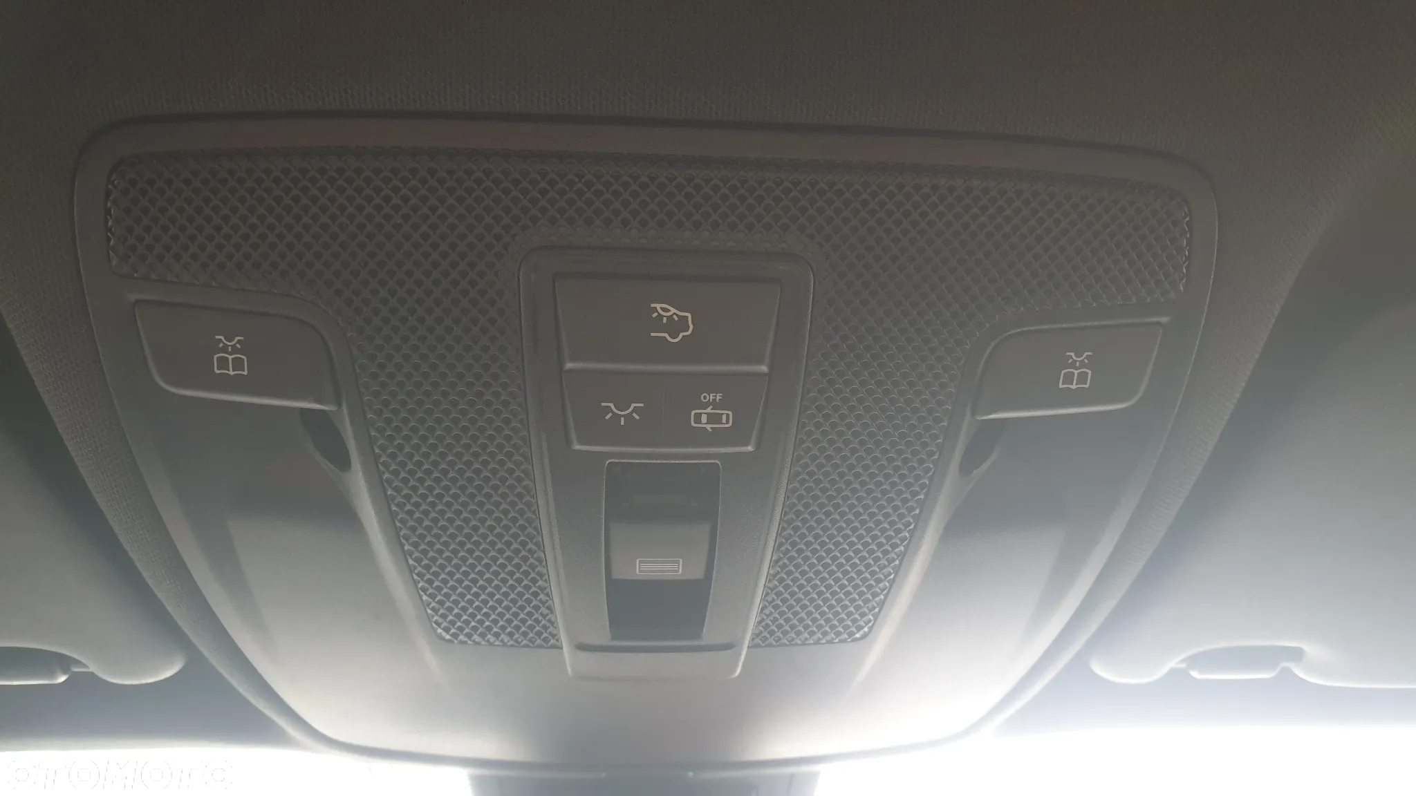 Mercedes-Benz GLA 250 4-Matic - 31
