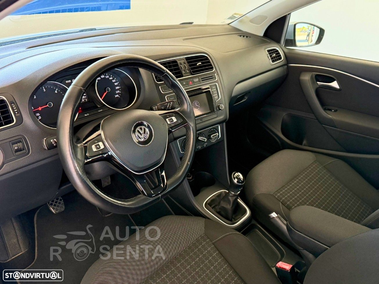 VW Polo 1.4 TDi BlueMotion - 11