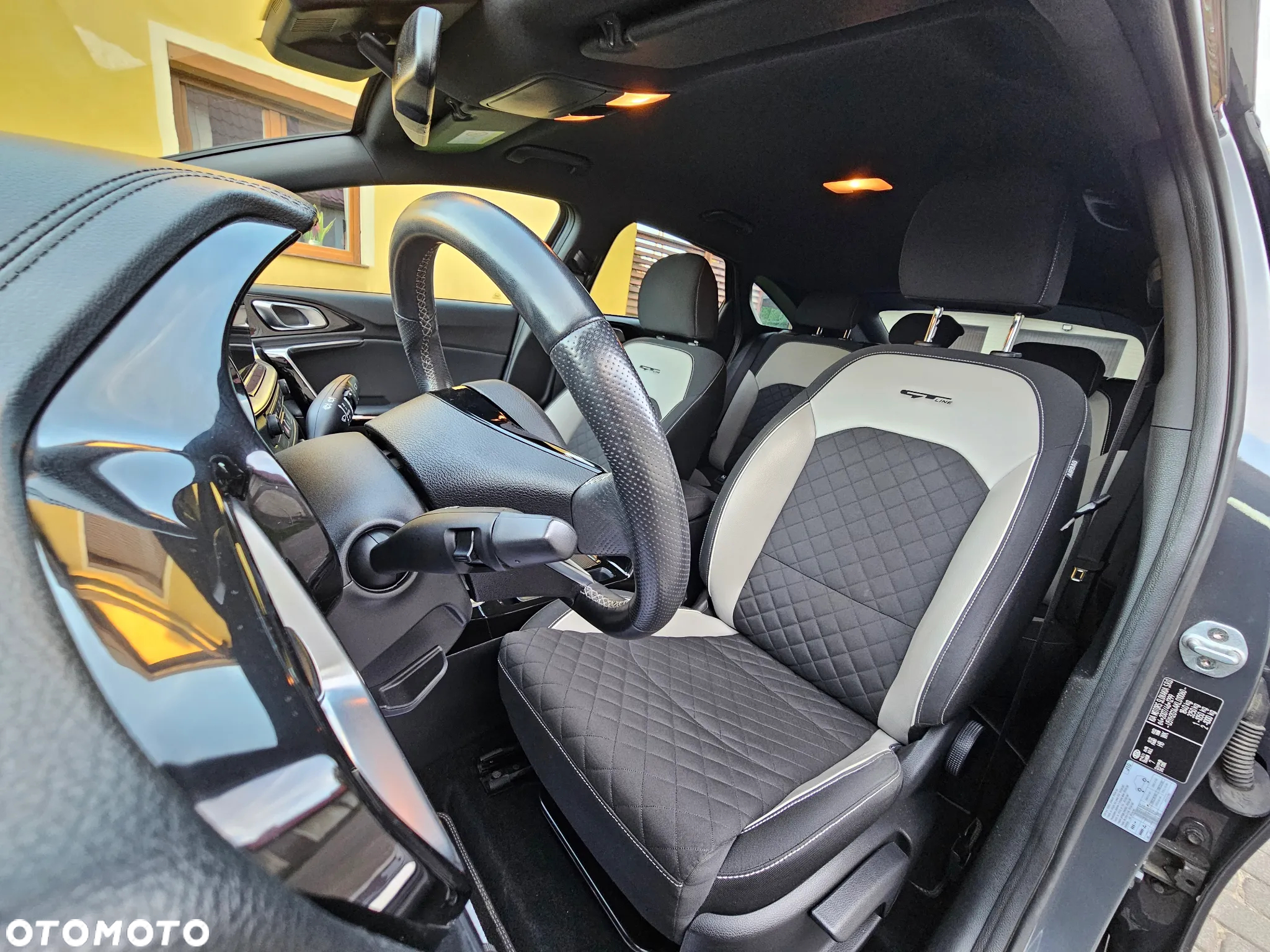 Kia ProCeed 1.4 T-GDI GT Line - 9