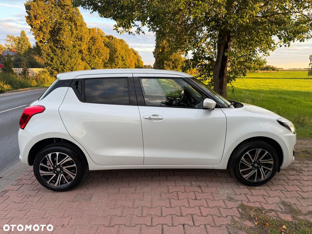 Suzuki Swift 1.2 Dualjet Hybrid Allgrip Comfort - 3