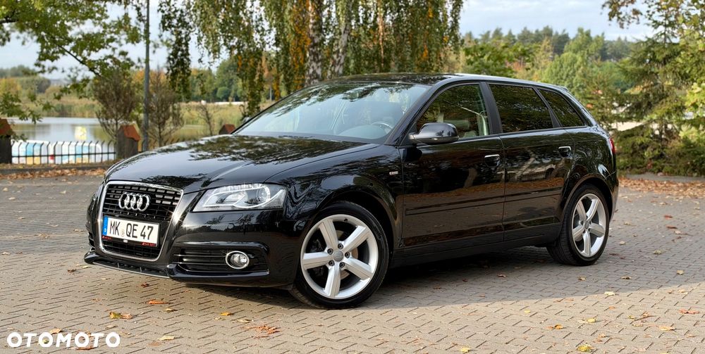 Audi A3 Sportback - 1