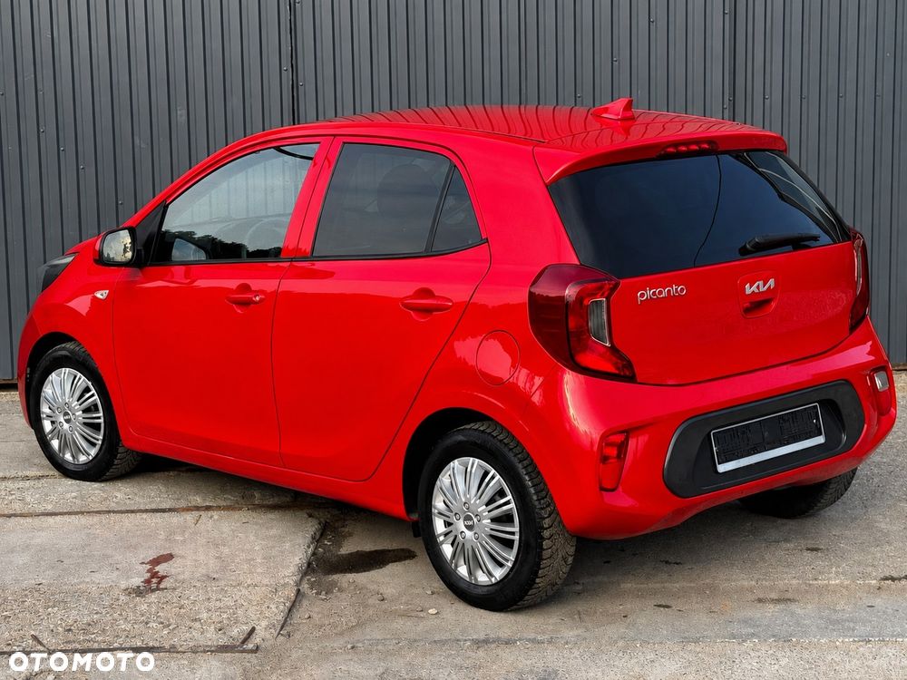 Kia Picanto - 24