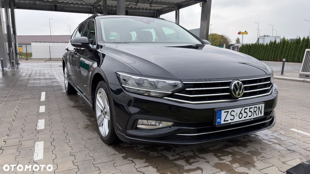 Volkswagen Passat - 2