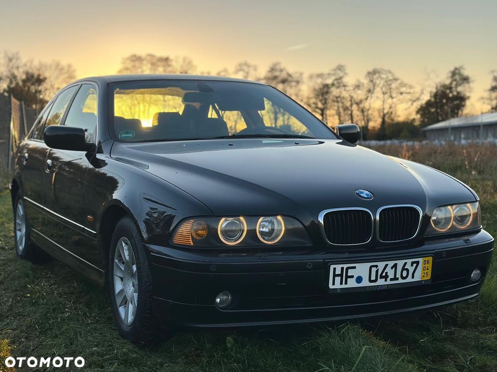 BMW Seria 5 525i - 1