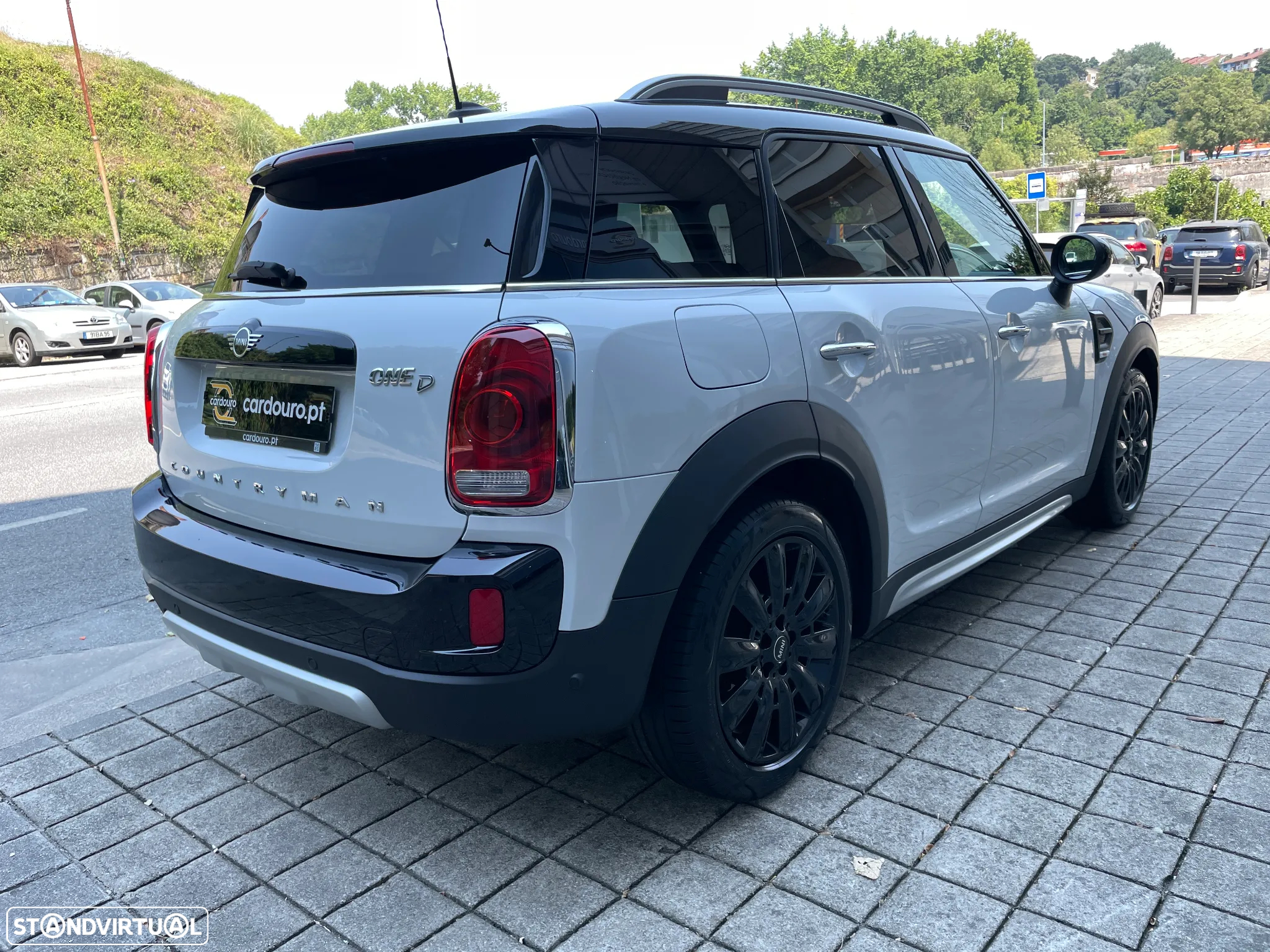MINI Countryman One D Auto - 8