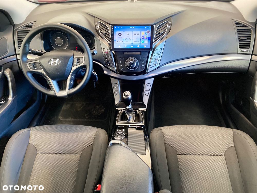 Hyundai i40 Kombi 2.0 Style - 11
