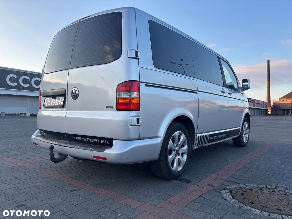 Volkswagen Transporter - 9