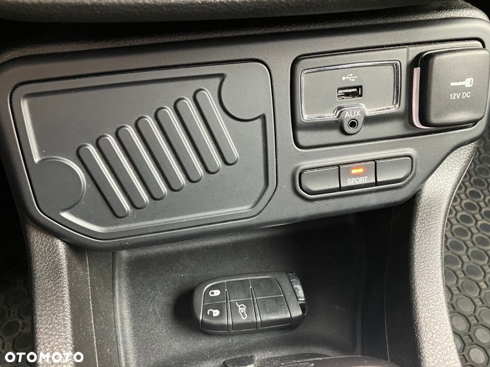 Jeep Renegade 1.3 GSE T4 Turbo Limited FWD S&S - 19