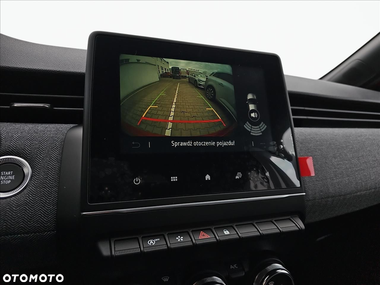 Renault Clio - 14