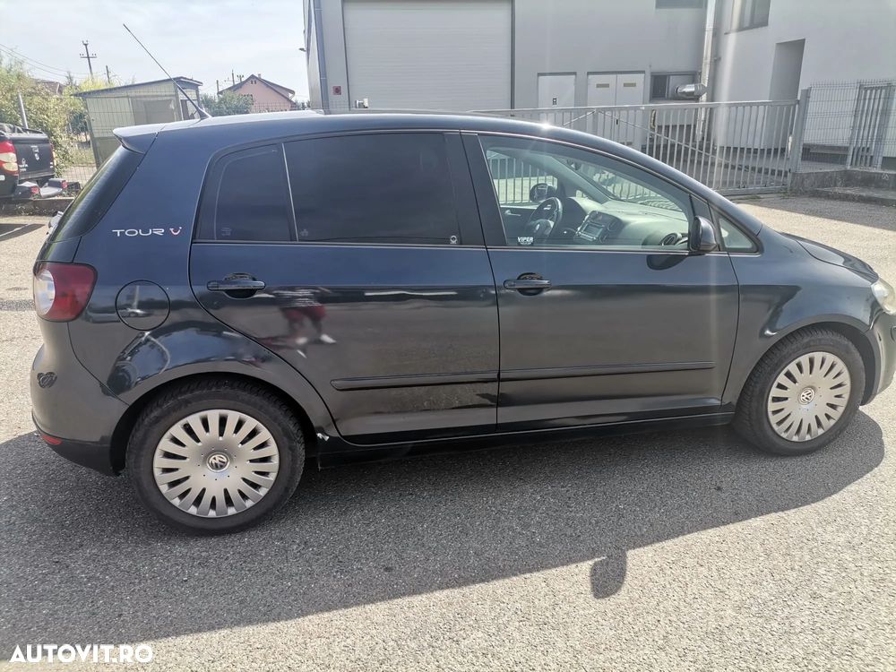 Volkswagen Golf Plus - 10