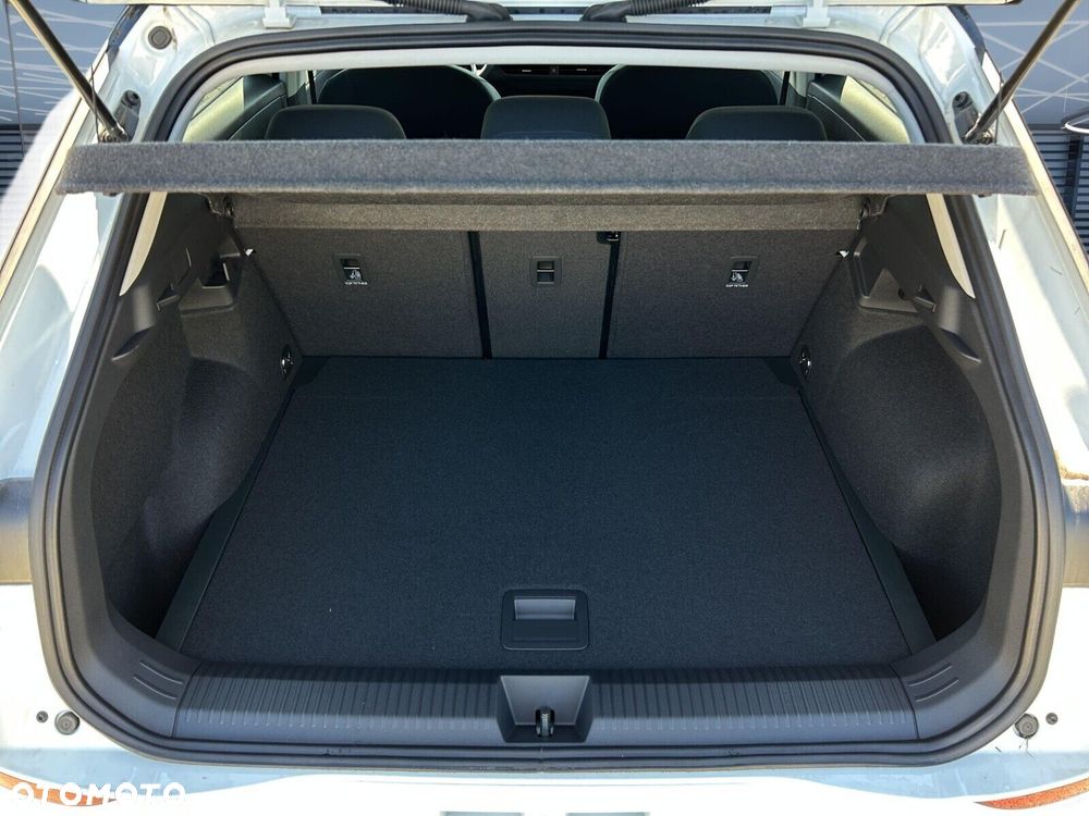 Volkswagen T-Roc - 29