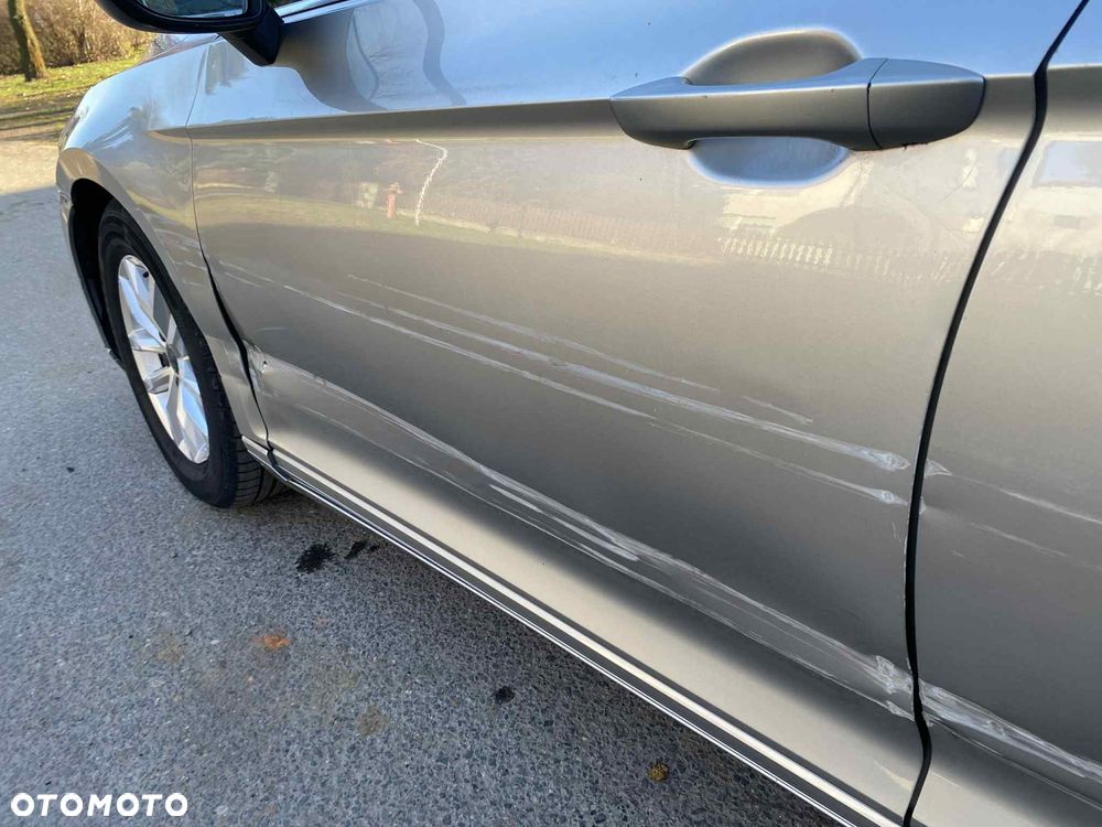 Volkswagen Passat Variant - 24