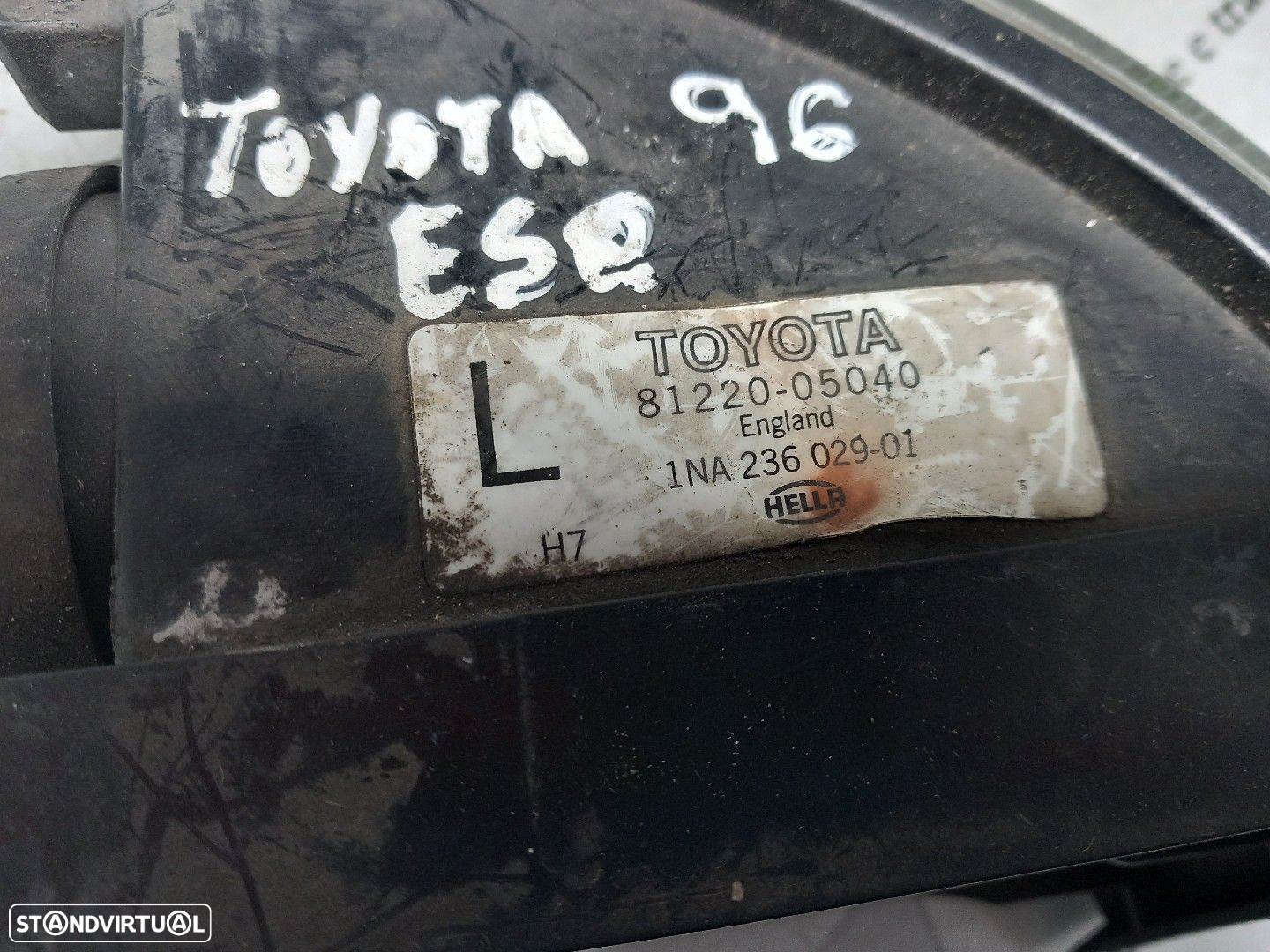 Farol Nevoeiro Toyota Avensis (_T22_) - 4
