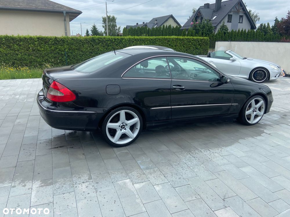 Mercedes-Benz CLK - 7