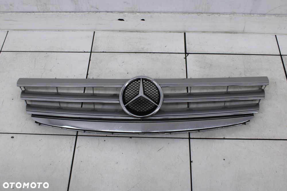 mercedes w169 04r- grill atrapa chłodnicy - 1