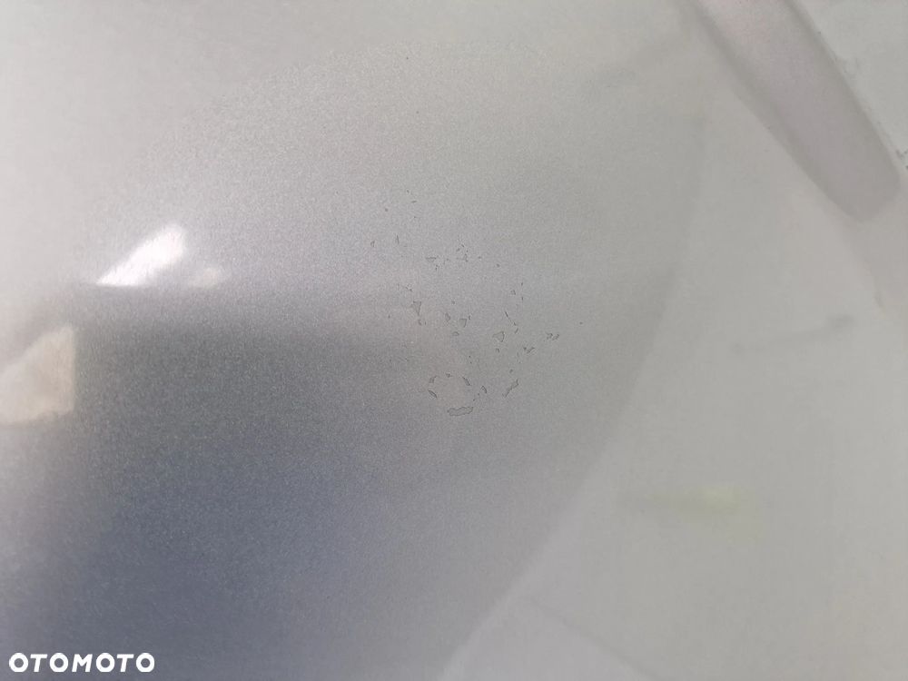 FORD FIESTA MK6 / MK6 LIFT 02-08 ŁADNA MASKA SREBRNA , NR AUKCJI NM68 - 9