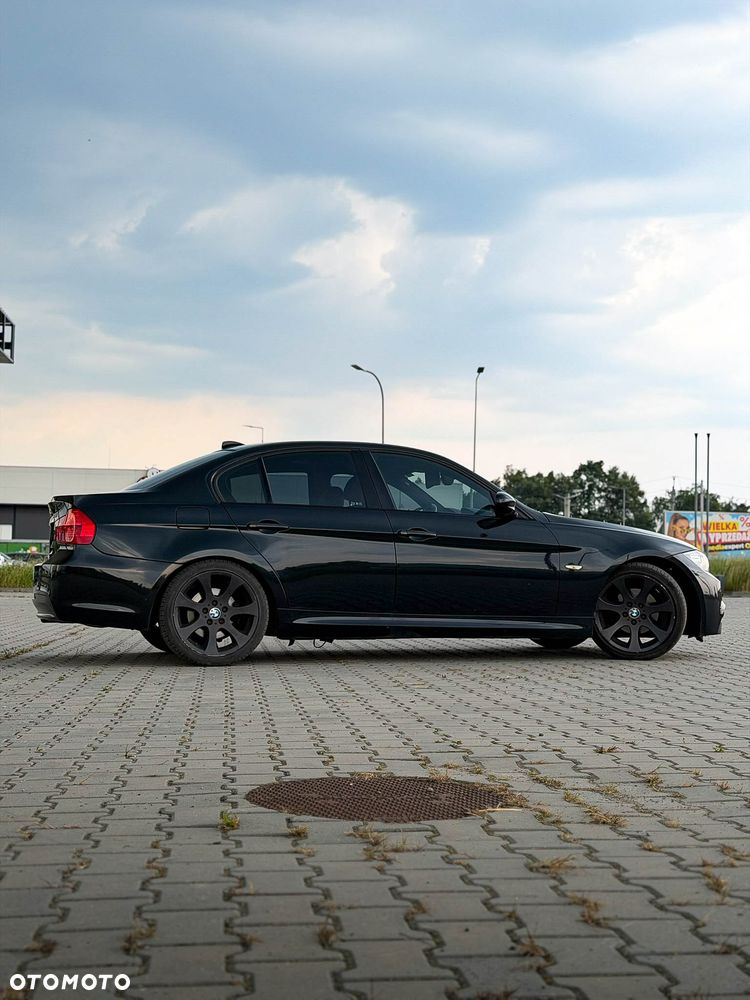 BMW Seria 3 318i Edition Sport - 9