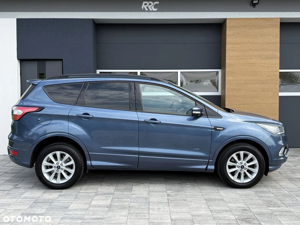Ford Kuga 2.0 TDCi 4x4 ST-Line - 10